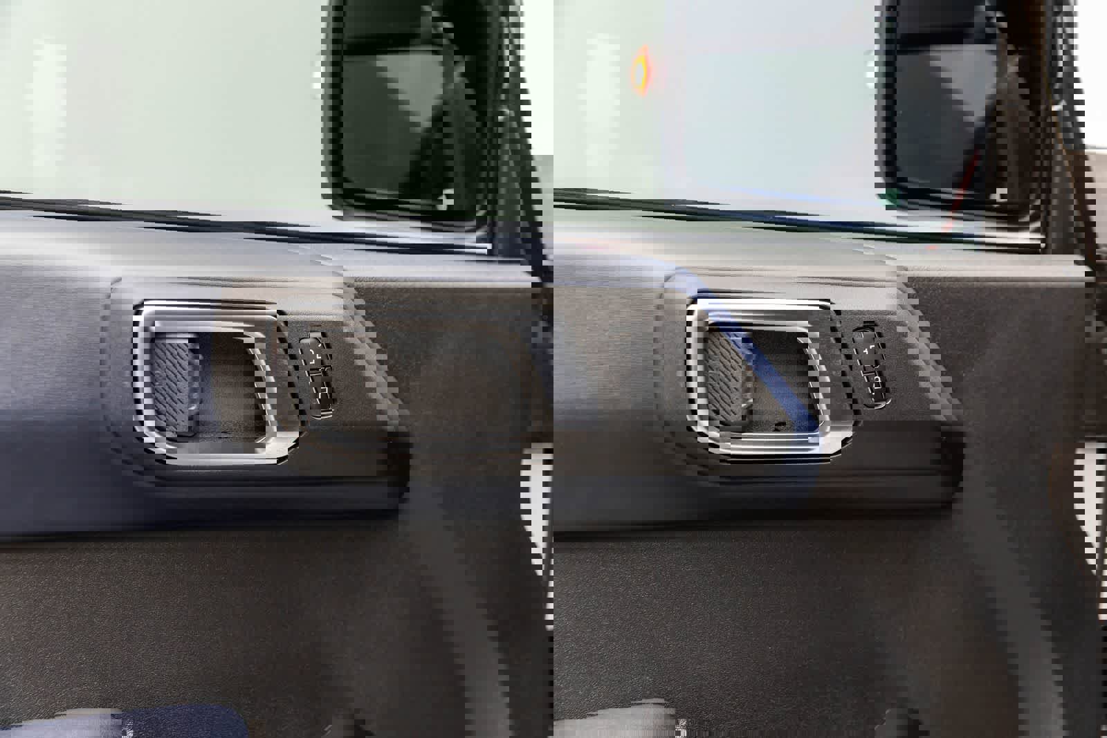 Used 2025 Ford Bronco Raptor w/ Interior Carbon Fiber Pack image 23