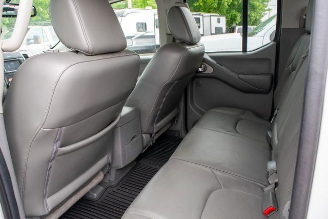 Used 2019 Nissan Frontier SL image 17