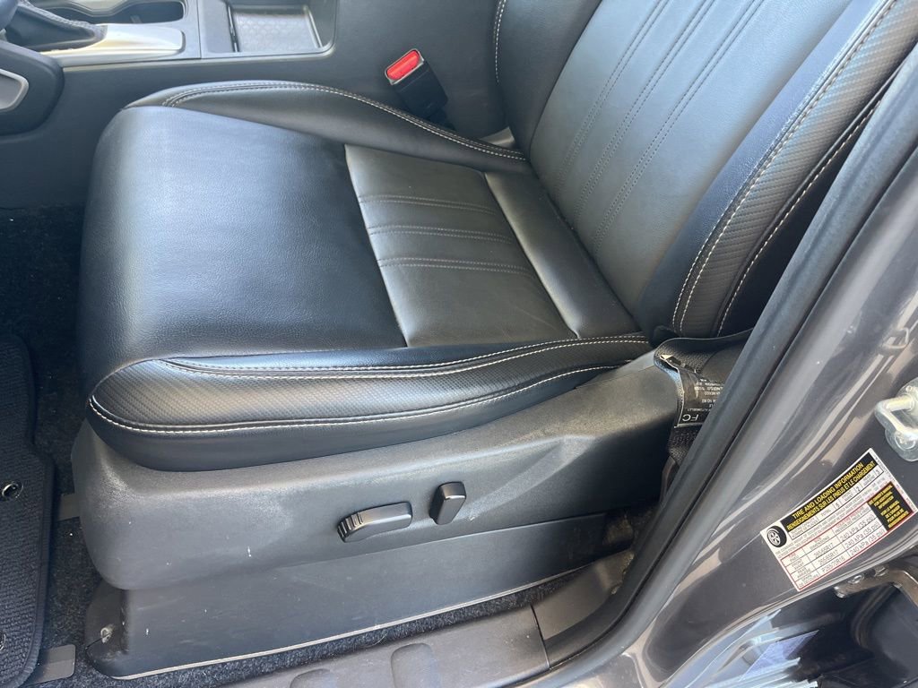 Used 2024 Nissan Frontier SL w/ Technology Package image 7