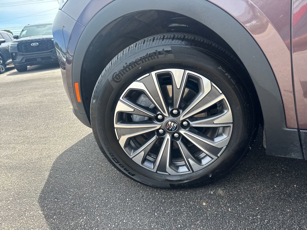 Used 2024 Buick Envision Preferred AWD/4WD image 29