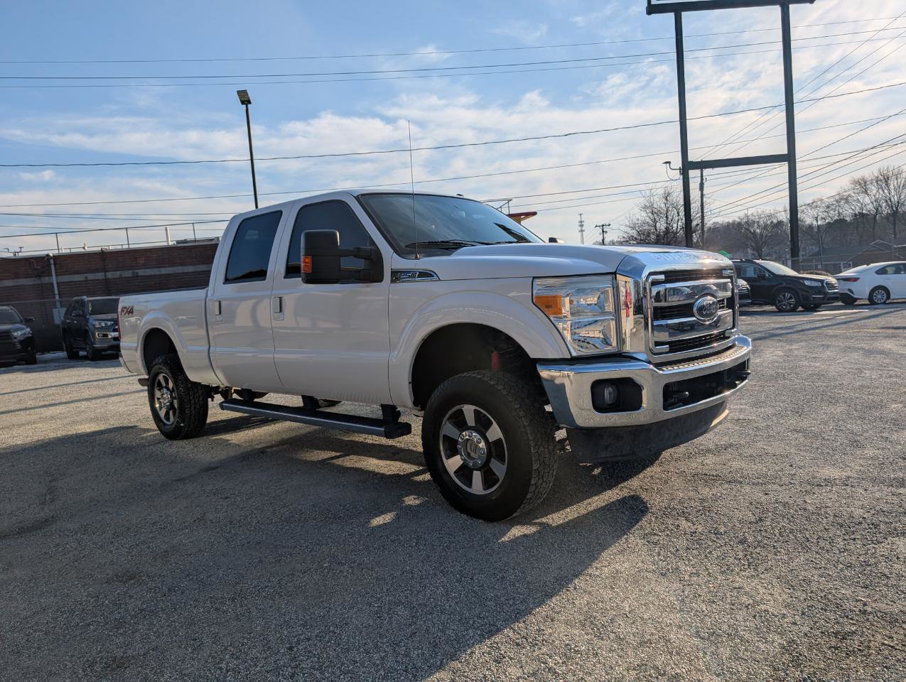 Used 2016 Ford F250 Lariat w/ Lariat Interior Package image 3