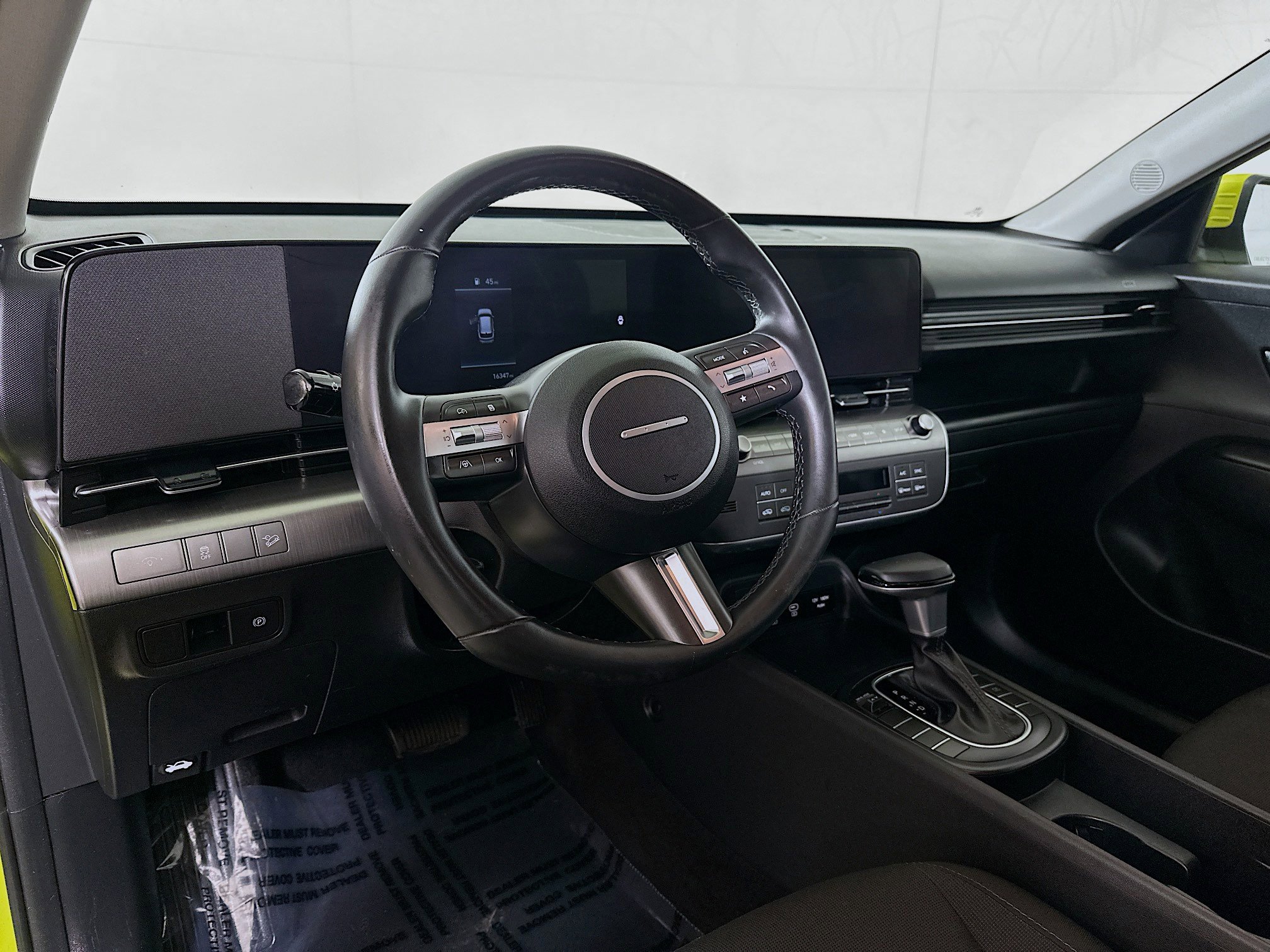 Certified 2024 Hyundai Kona SEL FWD image 9