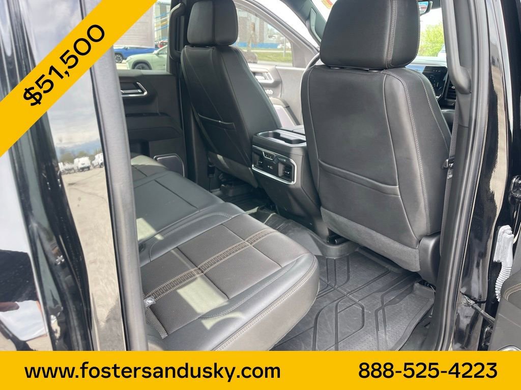 Used 2023 Chevrolet Silverado 1500 High Country w/ High Country Premium Package AWD/4WD image 17