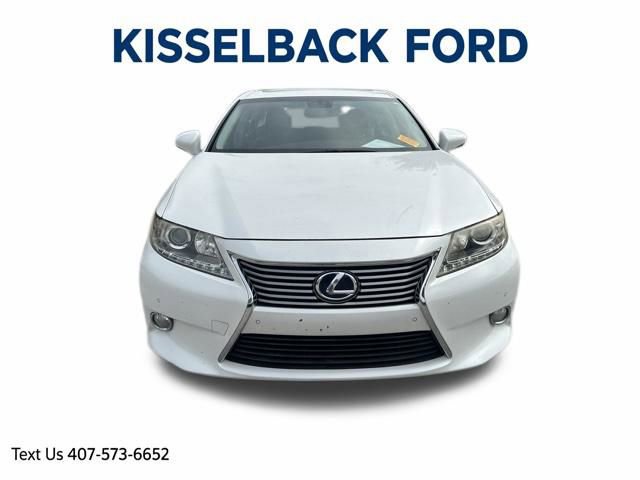 Used 2015 Lexus ES 300h w/ Premium Package w/Bamboo Trim FWD image 9