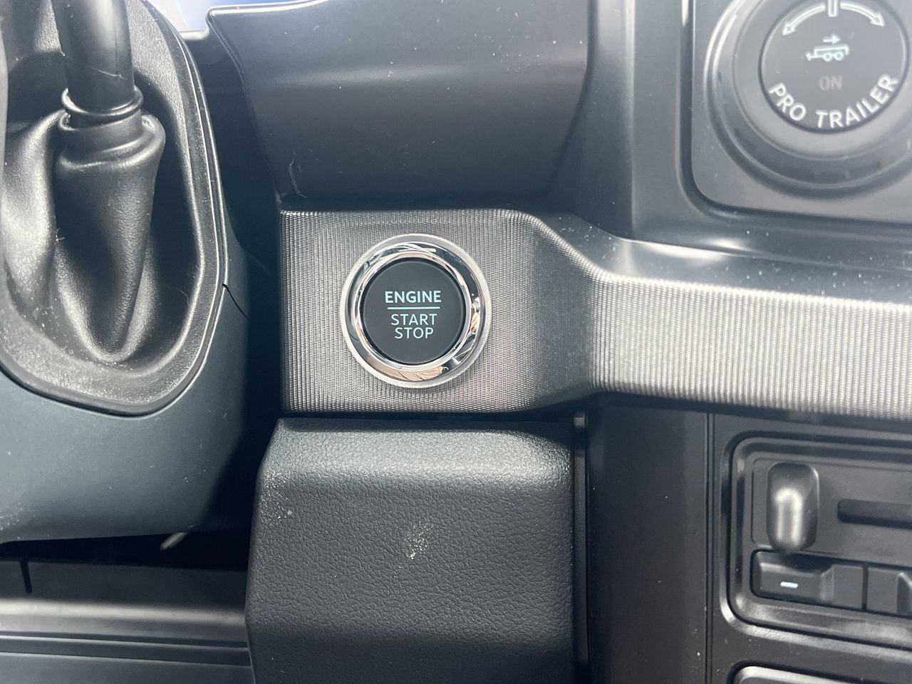 New 2026 Ford F250 Platinum image 5