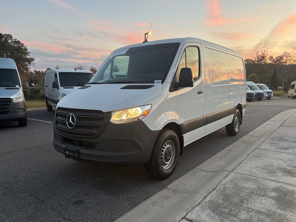 Used 2023 Mercedes-Benz Sprinter 144 Cargo image 8