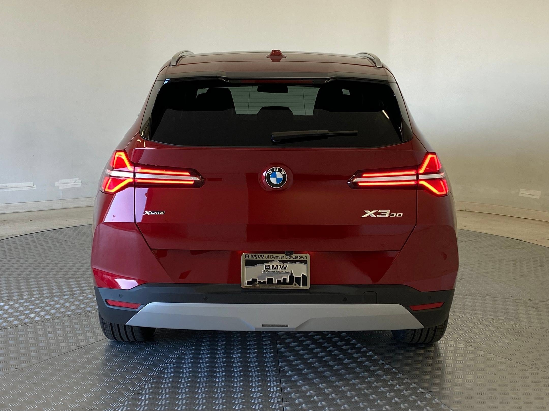 Used 2026 BMW X3 xDrive30i w/ Premium Package AWD/4WD image 9