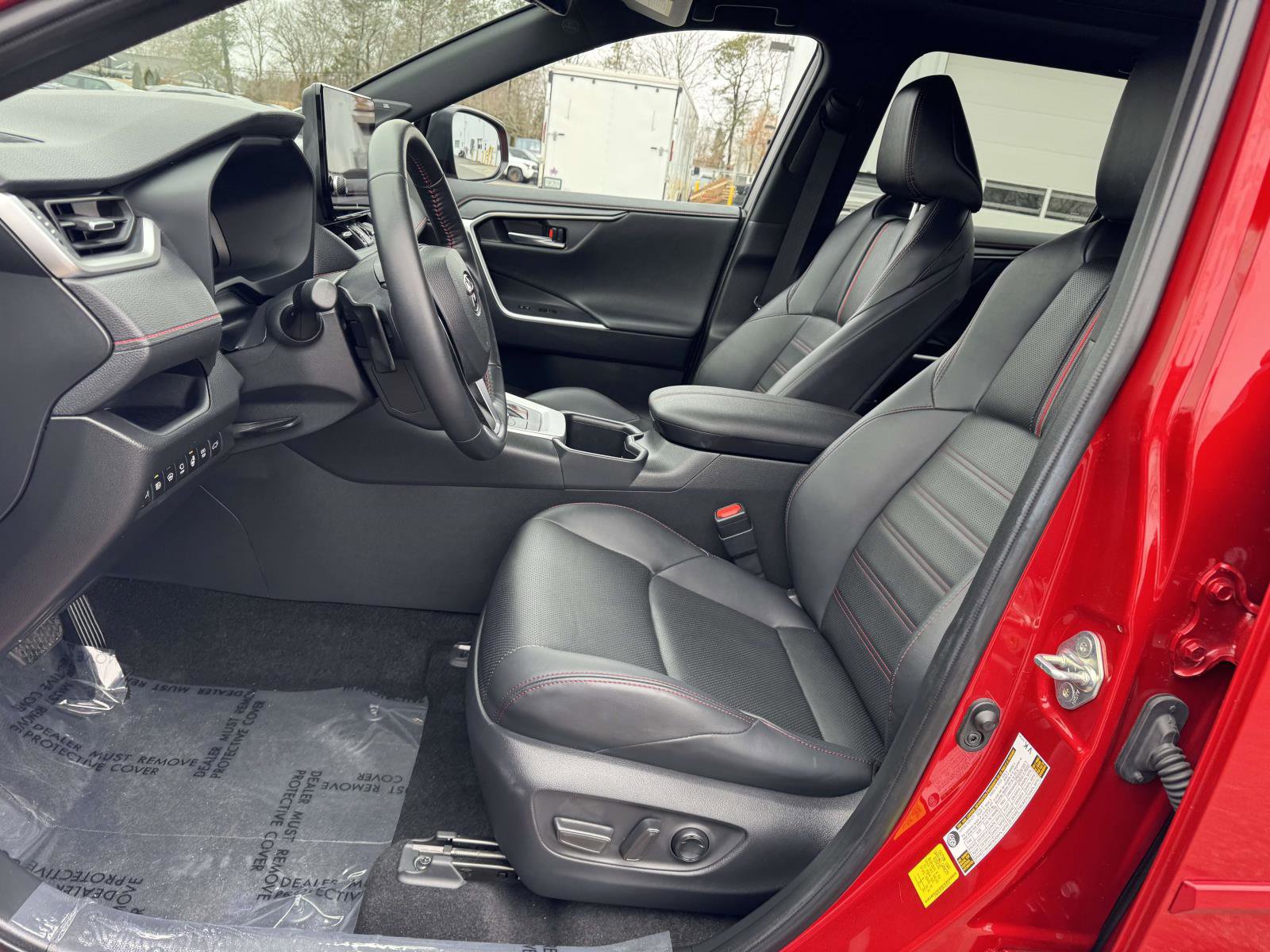 Used 2024 Toyota RAV4 XSE w/ Premium Package image 15