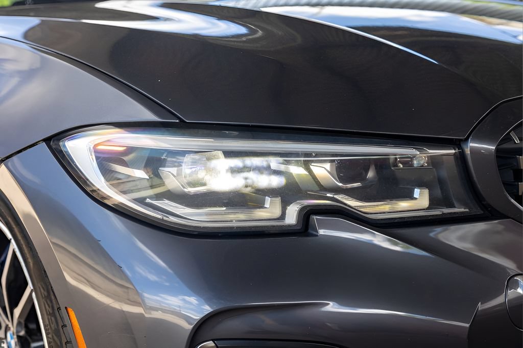 Used 2020 BMW M340i RWD image 13