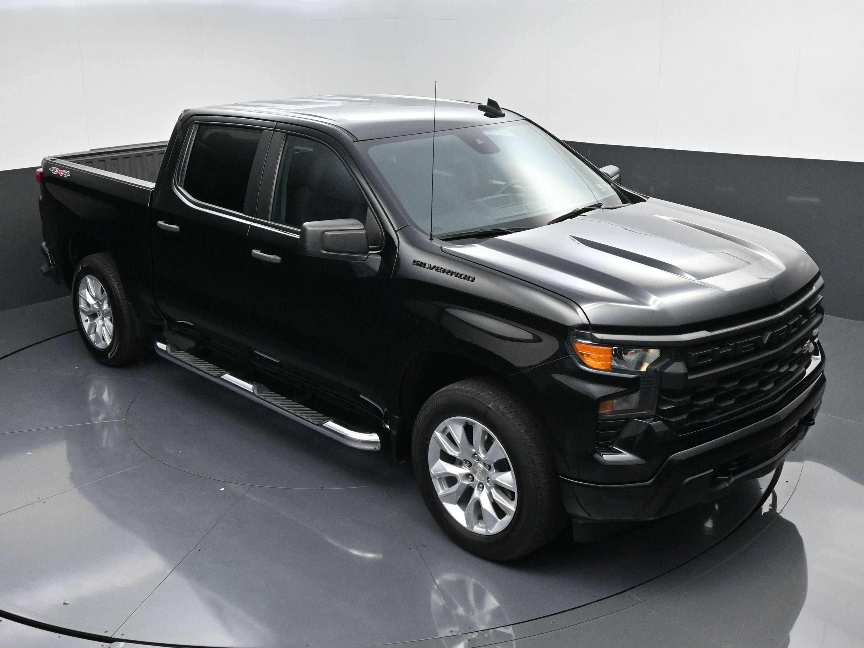 Used 2023 Chevrolet Silverado 1500 Custom w/ LPO, Dark Essentials Package AWD/4WD image 44