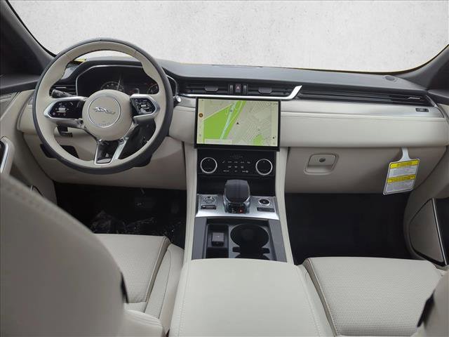 Used 2025 Jaguar F-PACE R-Dynamic S image 14