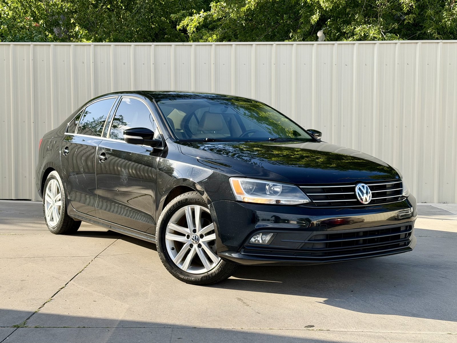 Used 2015 Volkswagen Jetta TDI SEL FWD image 1