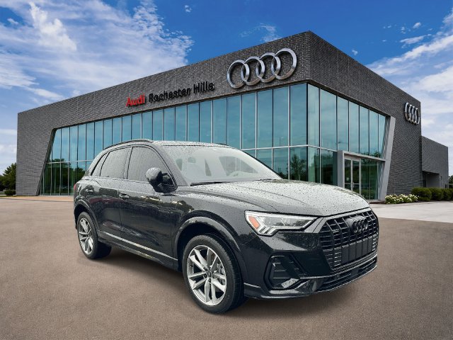 Used 2022 Audi Q3 2.0T Premium Plus w/ Premium Plus Package AWD/4WD image 7