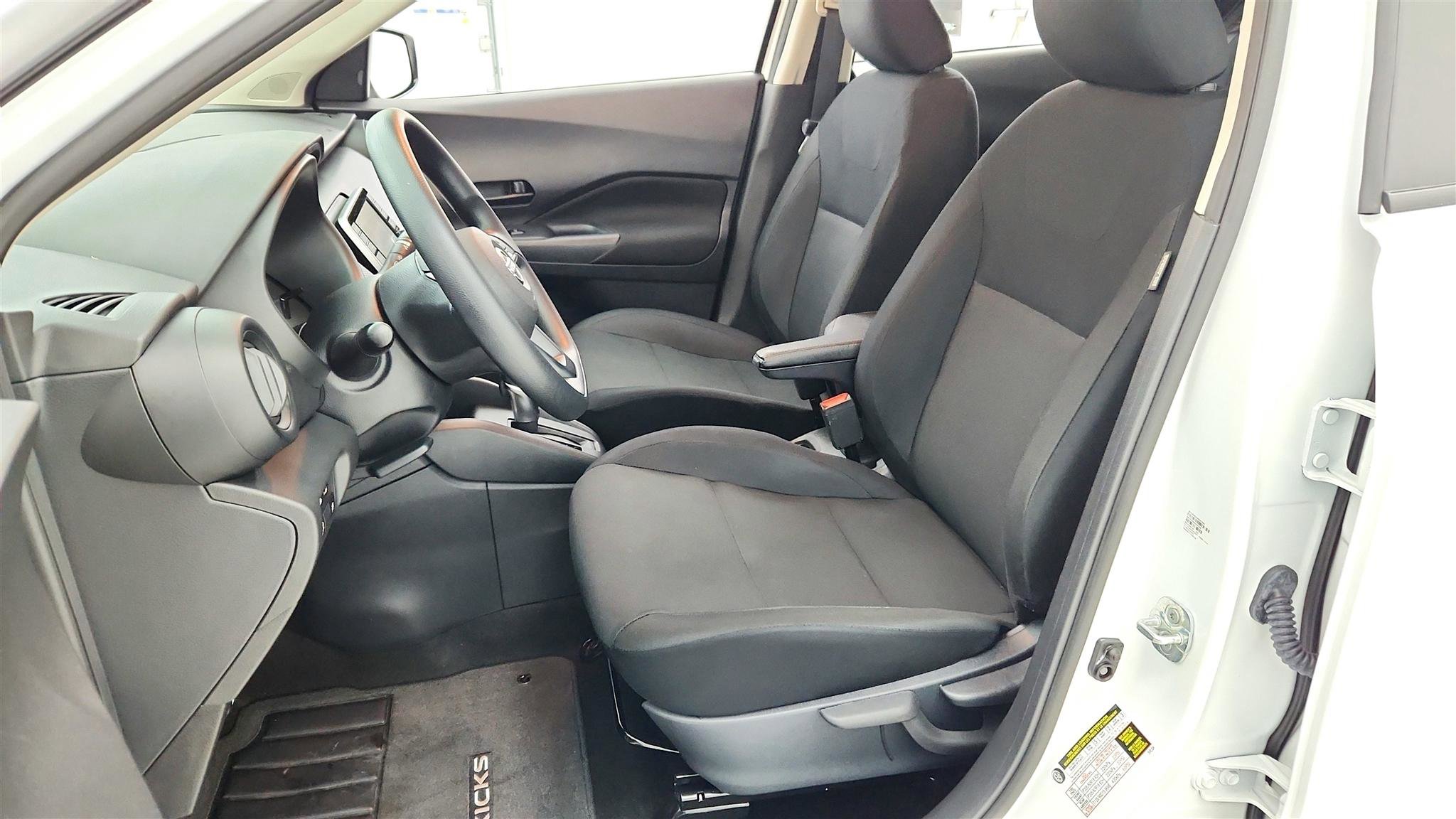 Used 2025 Nissan Kicks Play S FWD image 26