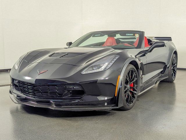 Used 2016 Chevrolet Corvette Z06 w/ 3LZ Preferred Equipment Group image 5