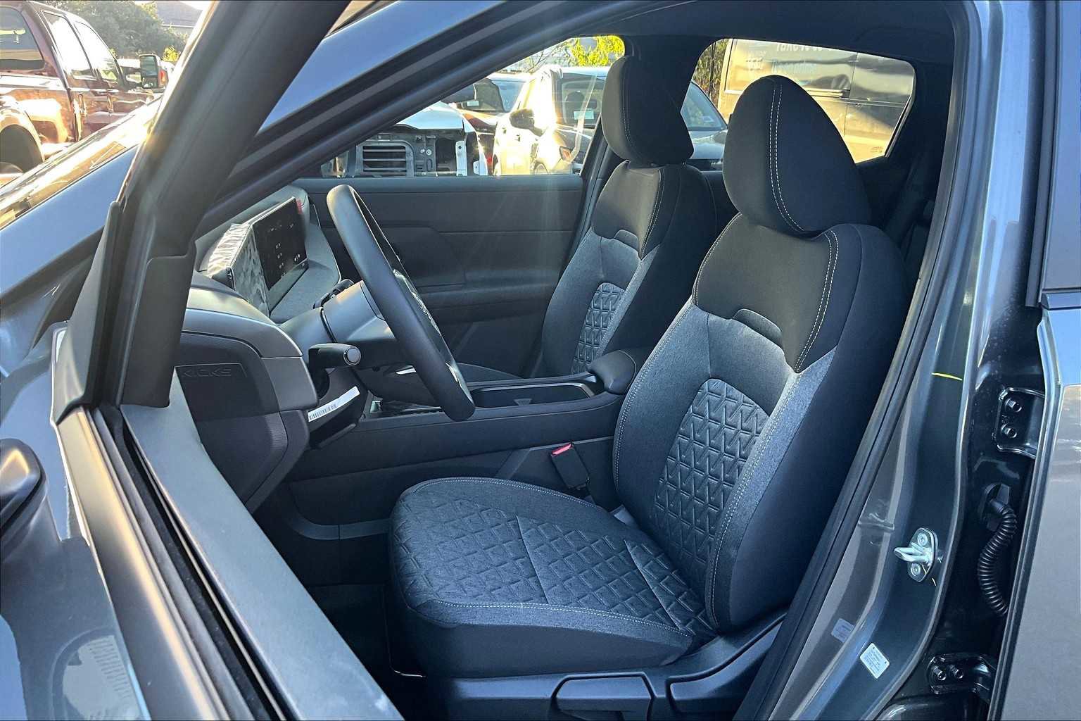 New 2026 Nissan Kicks SV image 15