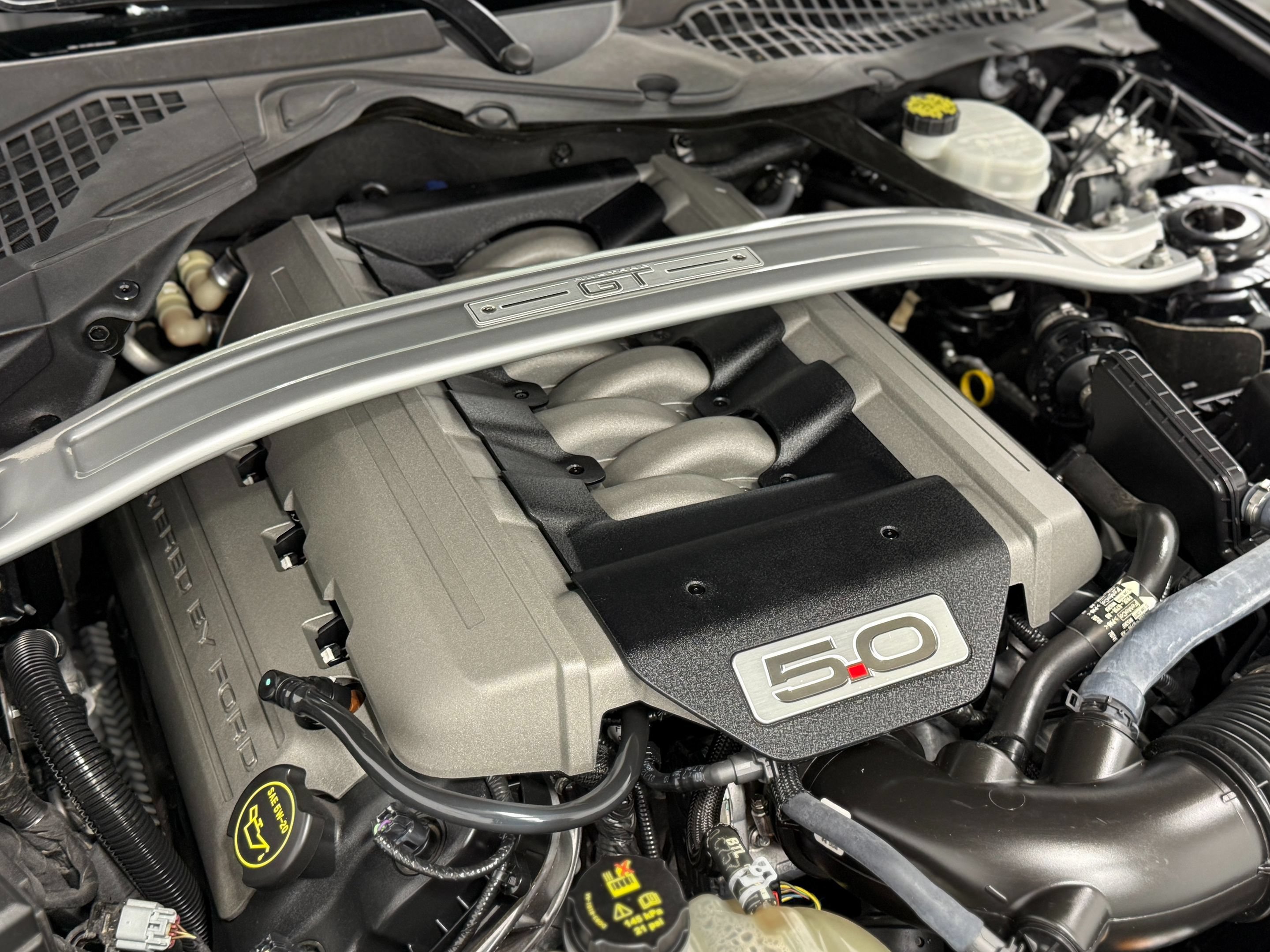 Used 2017 Ford Mustang GT Premium w/ Equipment Group 401A RWD image 37