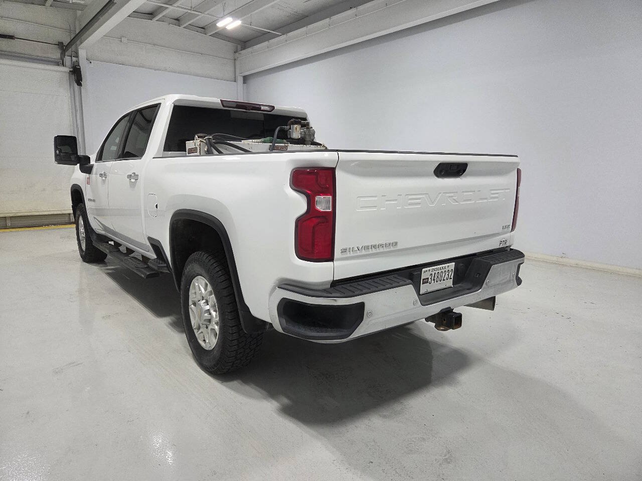 Used 2023 Chevrolet Silverado 2500 LTZ w/ LTZ Convenience Package AWD/4WD image 7