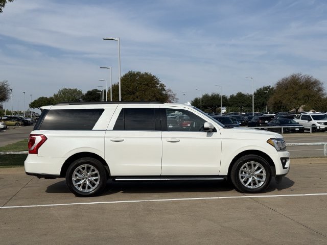 Used 2021 Ford Expedition Max XLT RWD image 3