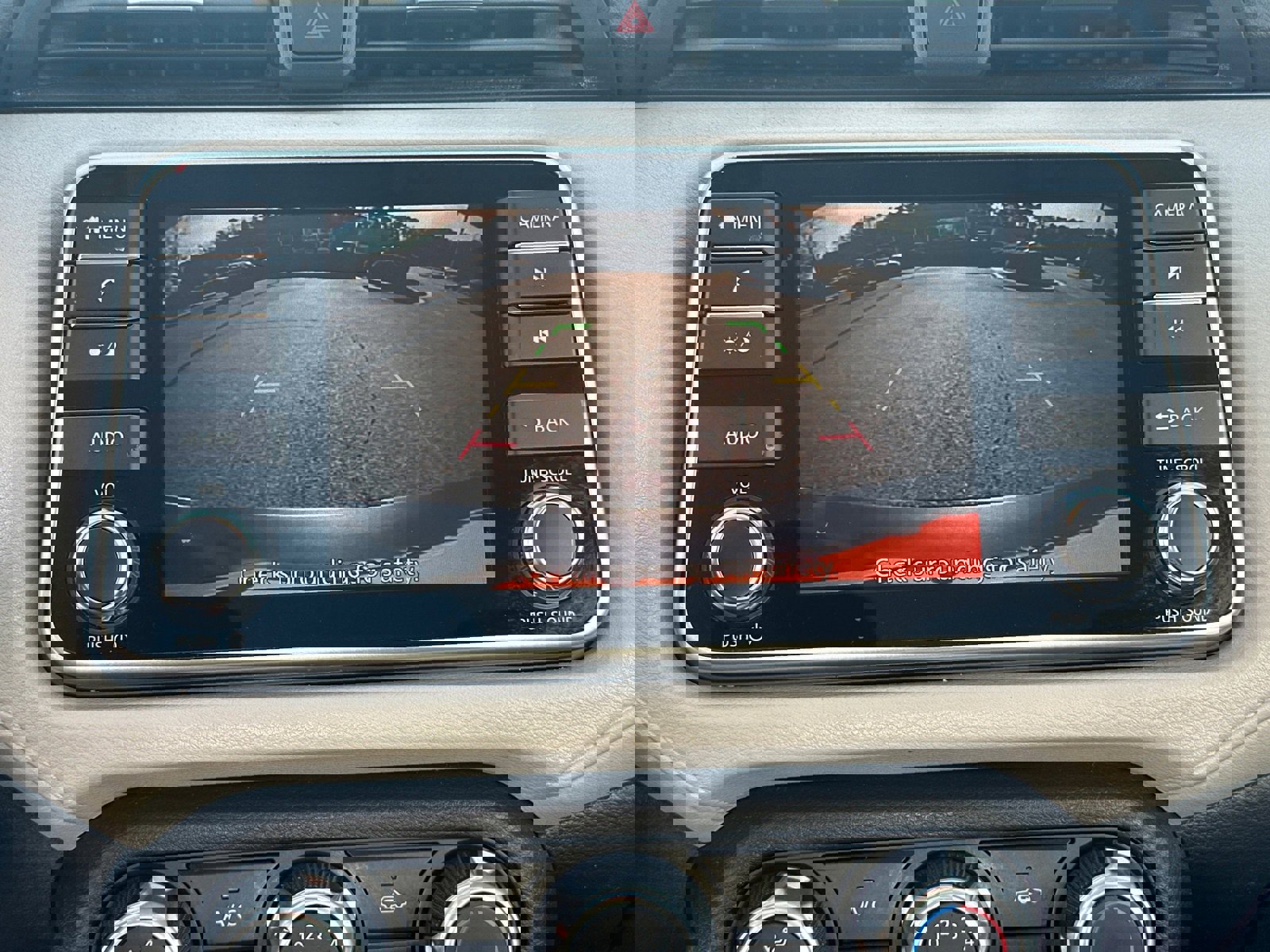 Used 2021 Nissan Versa SV image 27