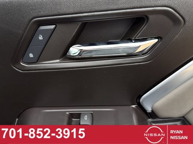 Used 2024 Chevrolet Colorado ZR2 w/ Technology Package AWD/4WD image 25