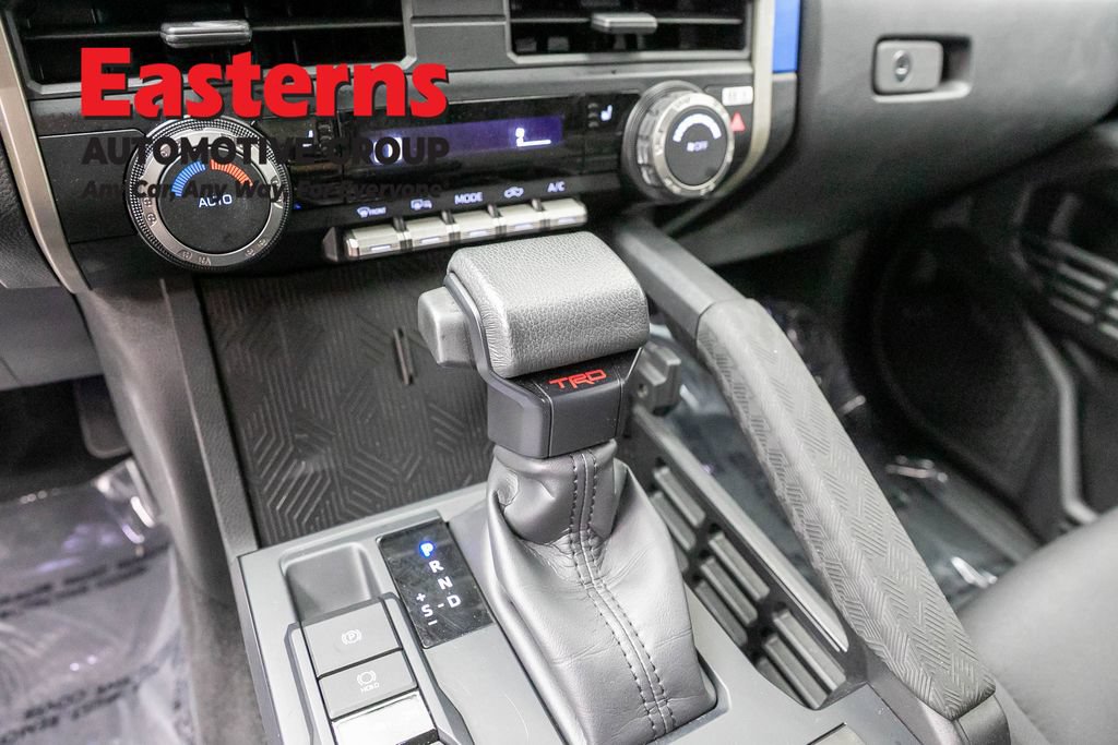 Used 2025 Toyota Tacoma TRD Off-Road AWD/4WD image 12