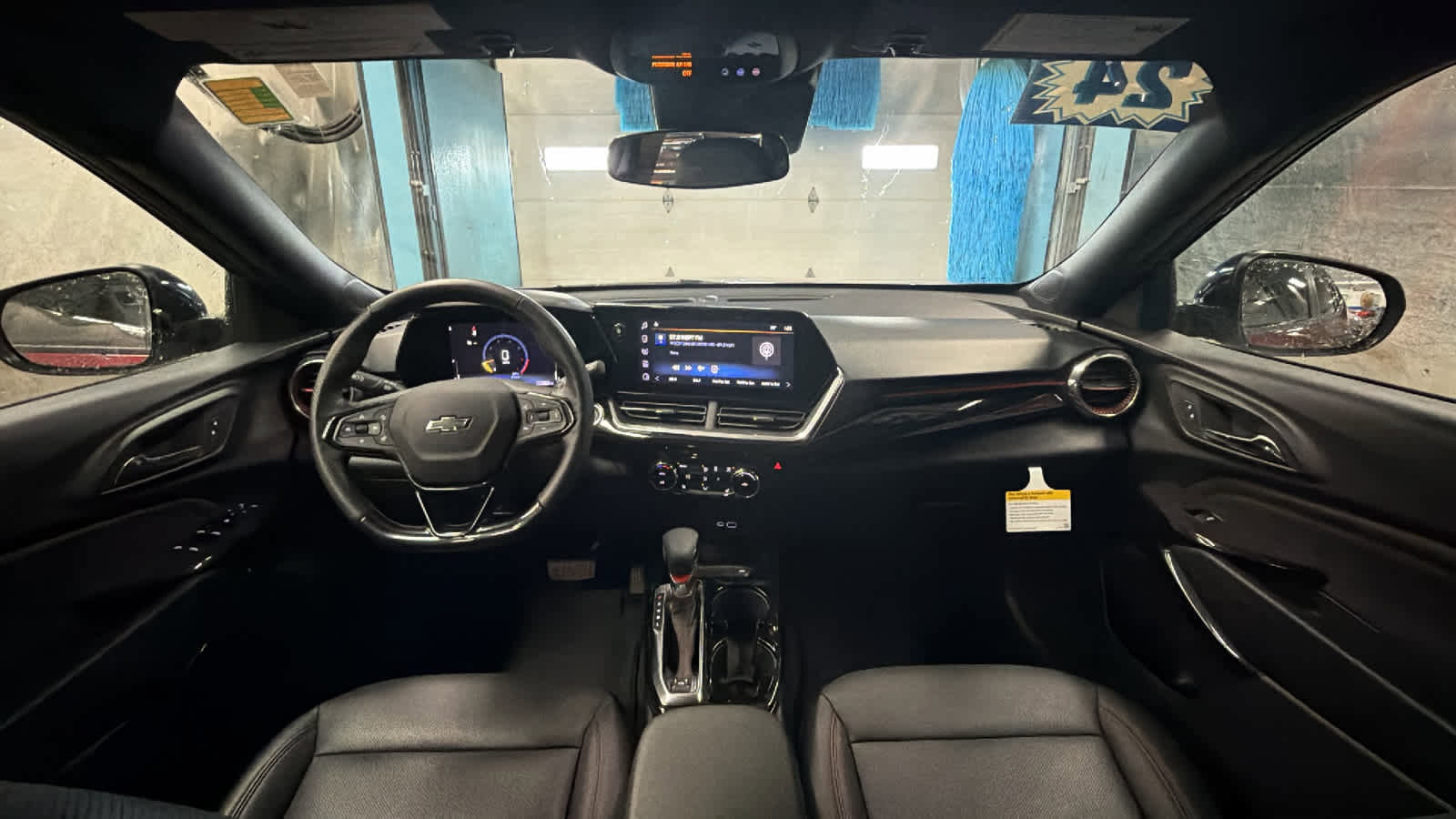 Certified 2024 Chevrolet Trax RS w/ Driver Confidence Package image 24