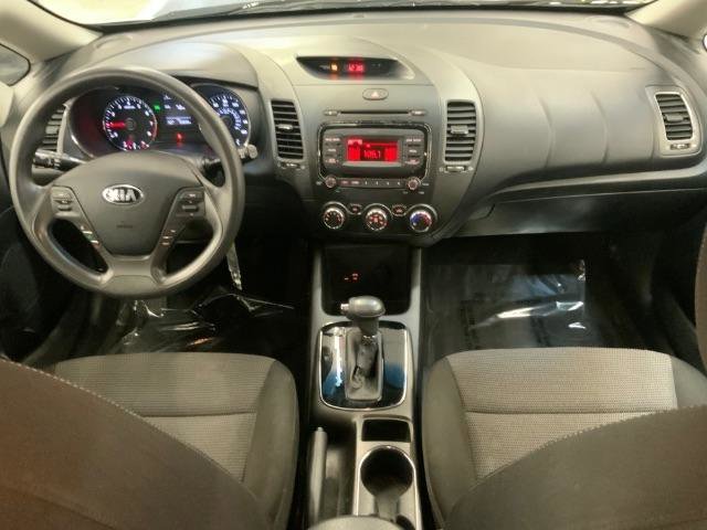 Used 2017 Kia Forte LX image 7