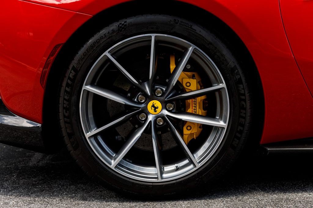 Used 2023 Ferrari 812 GTS RWD image 38