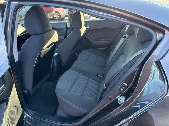 Used 2017 Kia Forte LX w/ LX Popular Package image 10