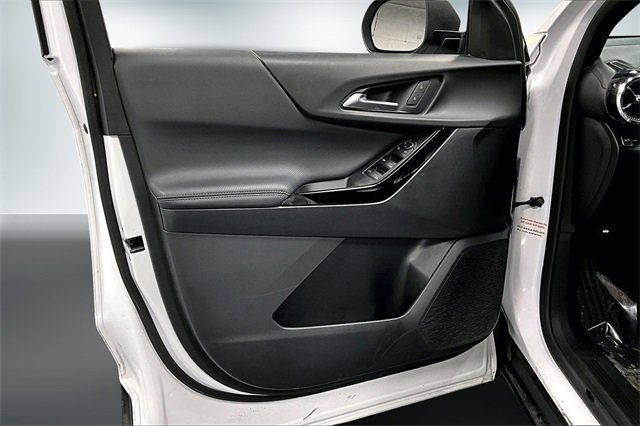 Used 2025 Chevrolet Equinox LT image 19