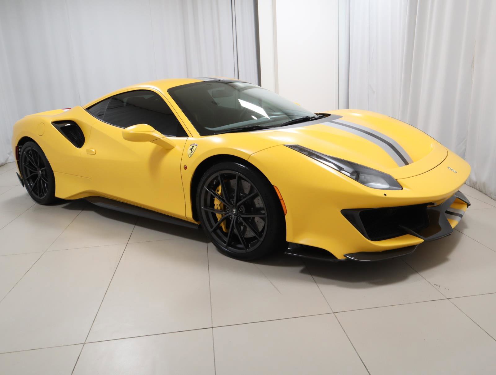 Certified 2019 Ferrari 488 Pista Coupe RWD image 6