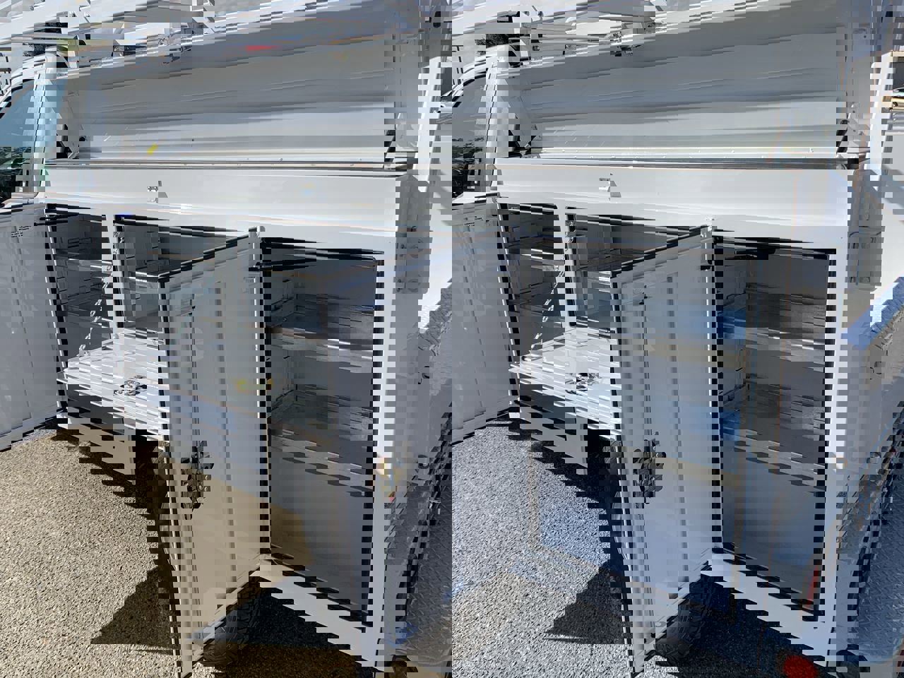 New 2026 Ford F250 XL w/ XL Chrome Package image 42