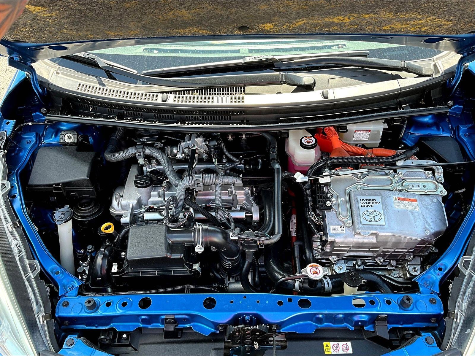 Used 2019 Toyota Prius C FWD image 29
