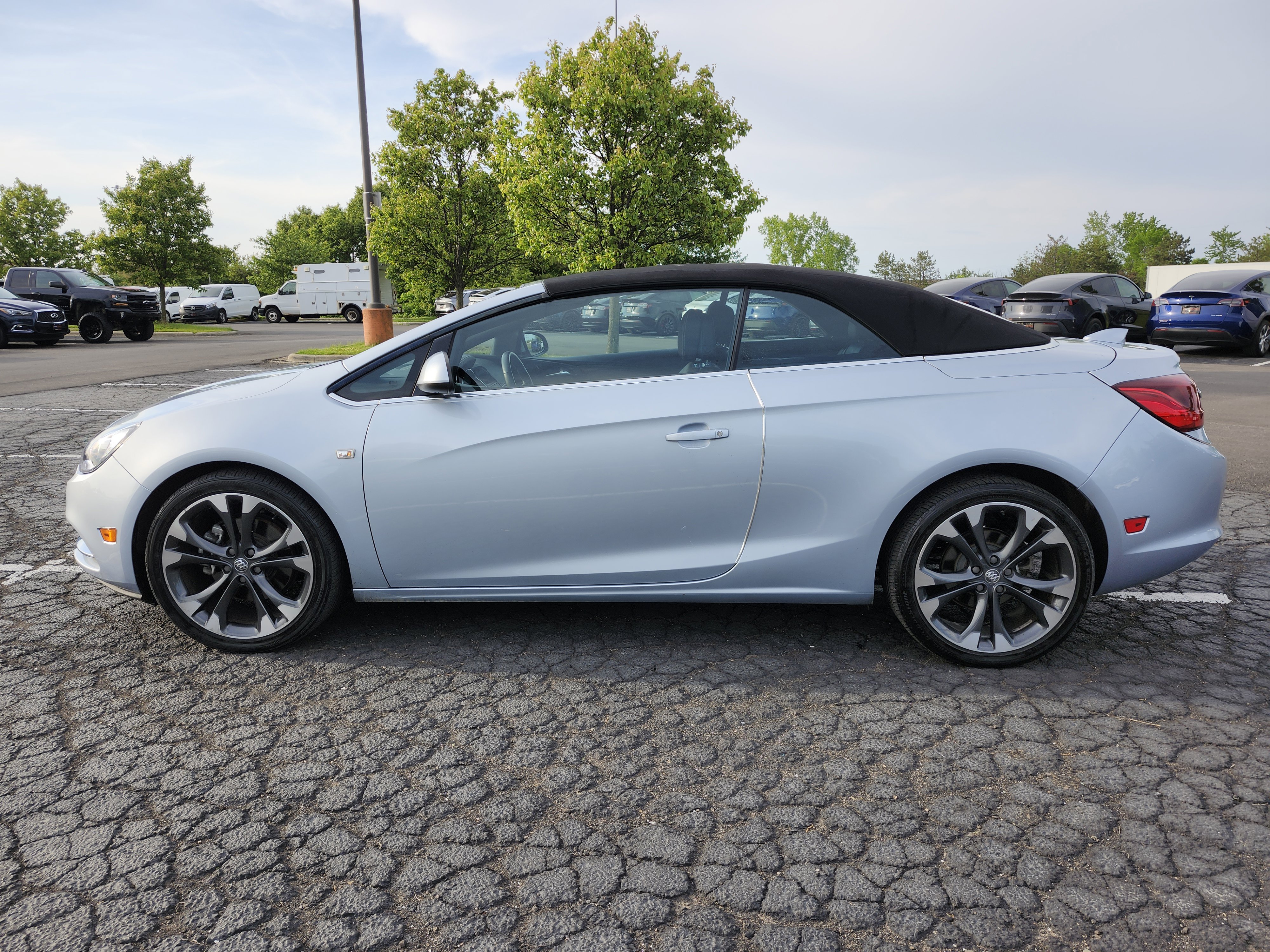 Used 2017 Buick Cascada Premium FWD image 10