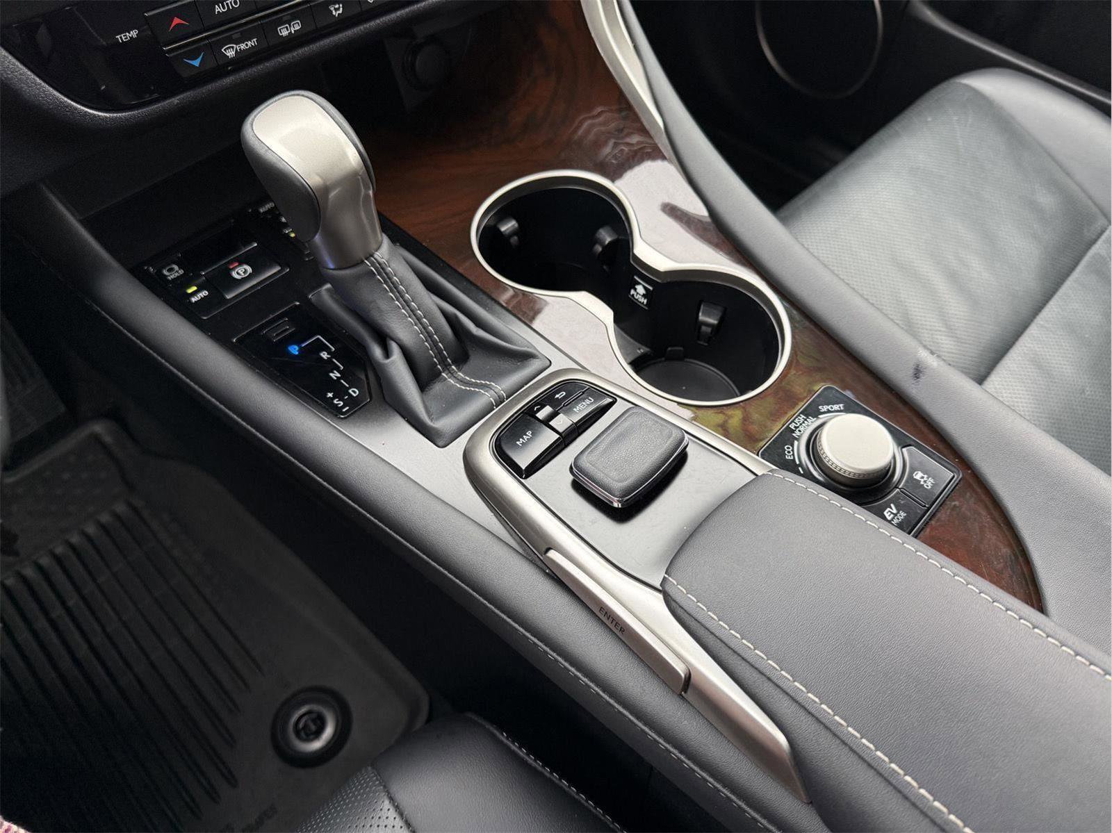 Used 2019 Lexus RX 450h AWD w/ Navigation Package image 20