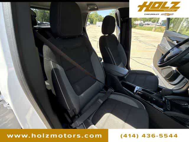 Used 2025 Chevrolet TrailBlazer LS w/ LS Convenience Package FWD image 26