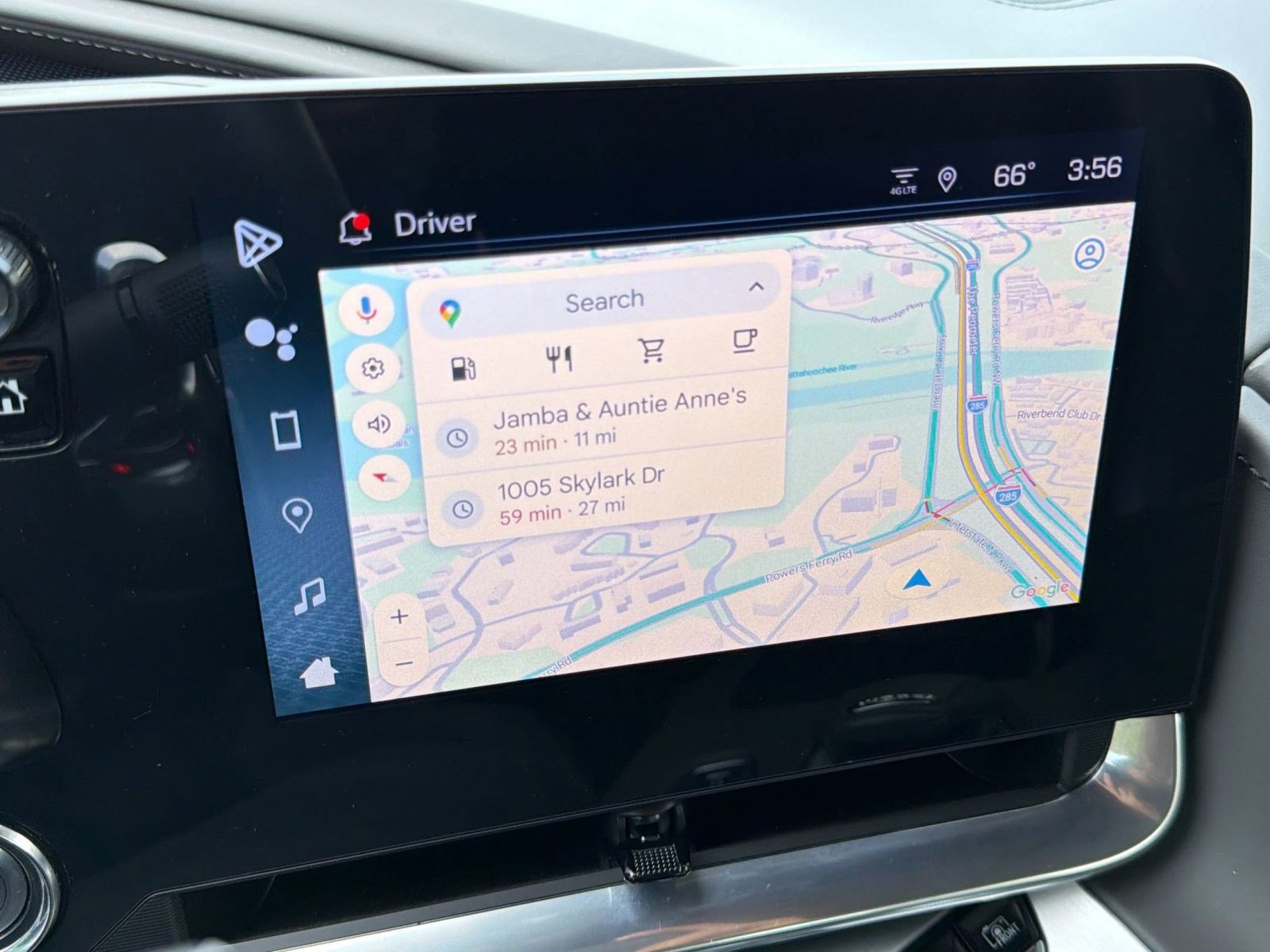 Used 2024 Chevrolet Corvette Stingray Premium Cpe w/ 3LT RWD image 22