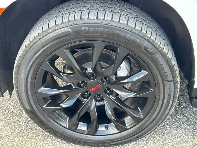 Used 2023 GMC Yukon SLE AWD/4WD image 19