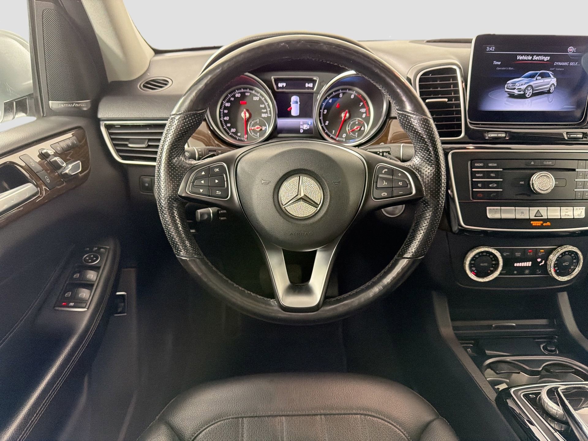 Used 2018 Mercedes-Benz GLE 350 4MATIC image 23