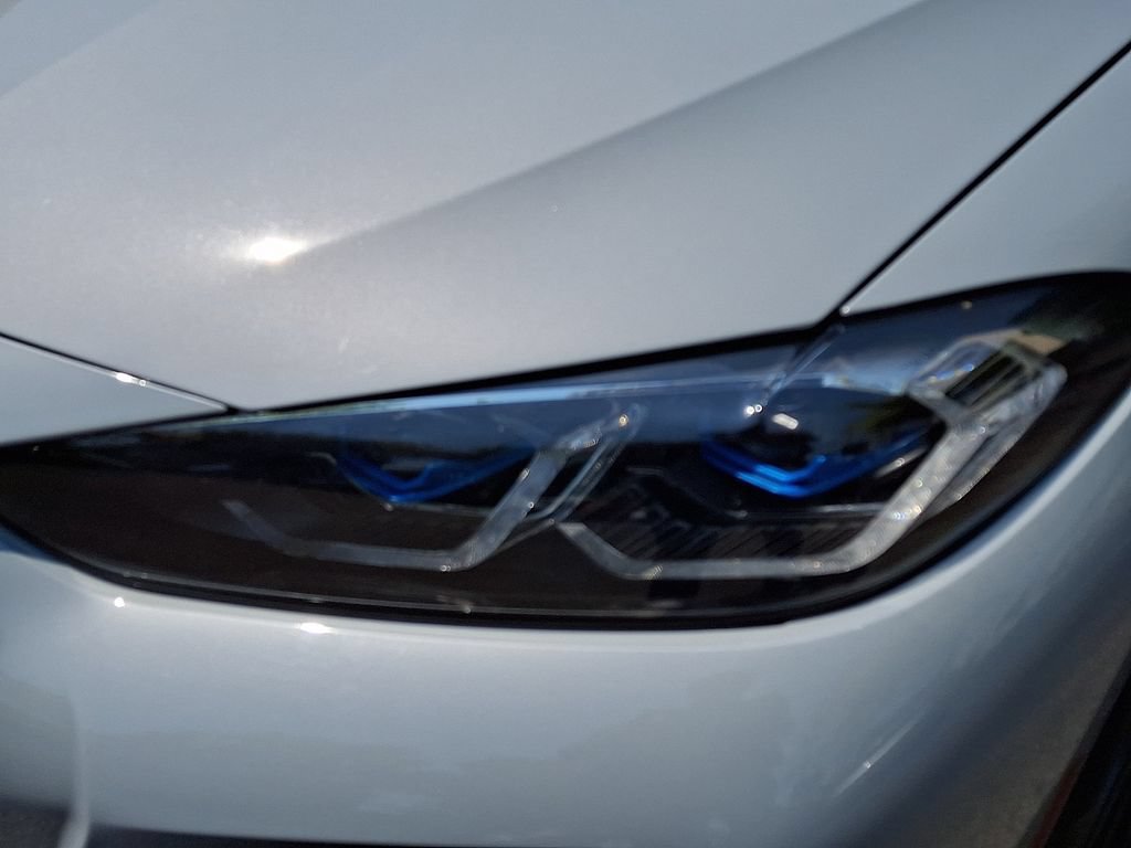 Used 2023 BMW i4 M50 AWD/4WD image 9