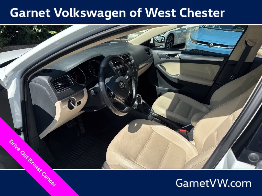 Used 2017 Volkswagen Jetta SE FWD image 10