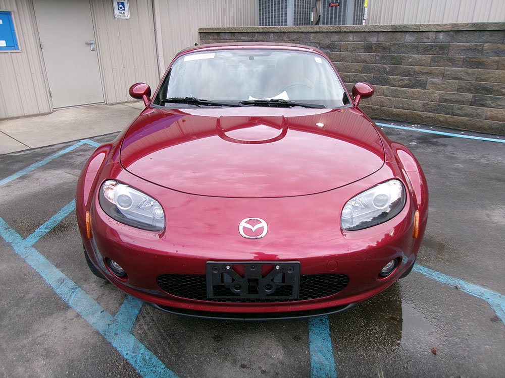 Used 2008 MAZDA MX-5 Miata Grand Touring w/ Premium Pkg image 2