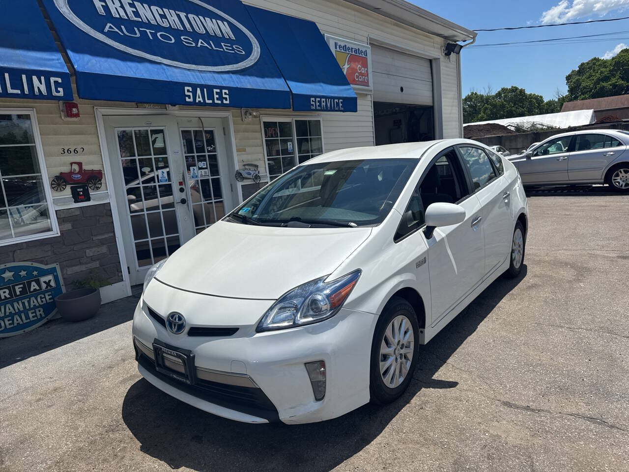 Used 2012 Toyota Prius Prime Plug-In Hybrid FWD image 6