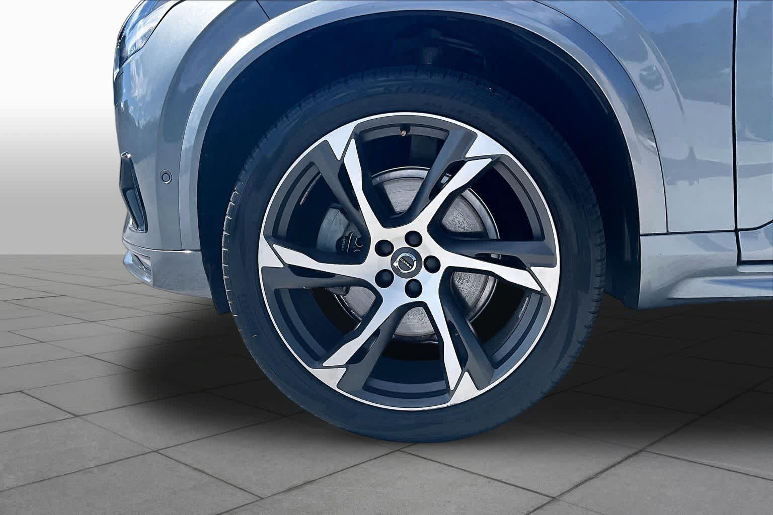 Used 2019 Volvo XC90 T6 R-Design w/ Advanced Package AWD/4WD image 11