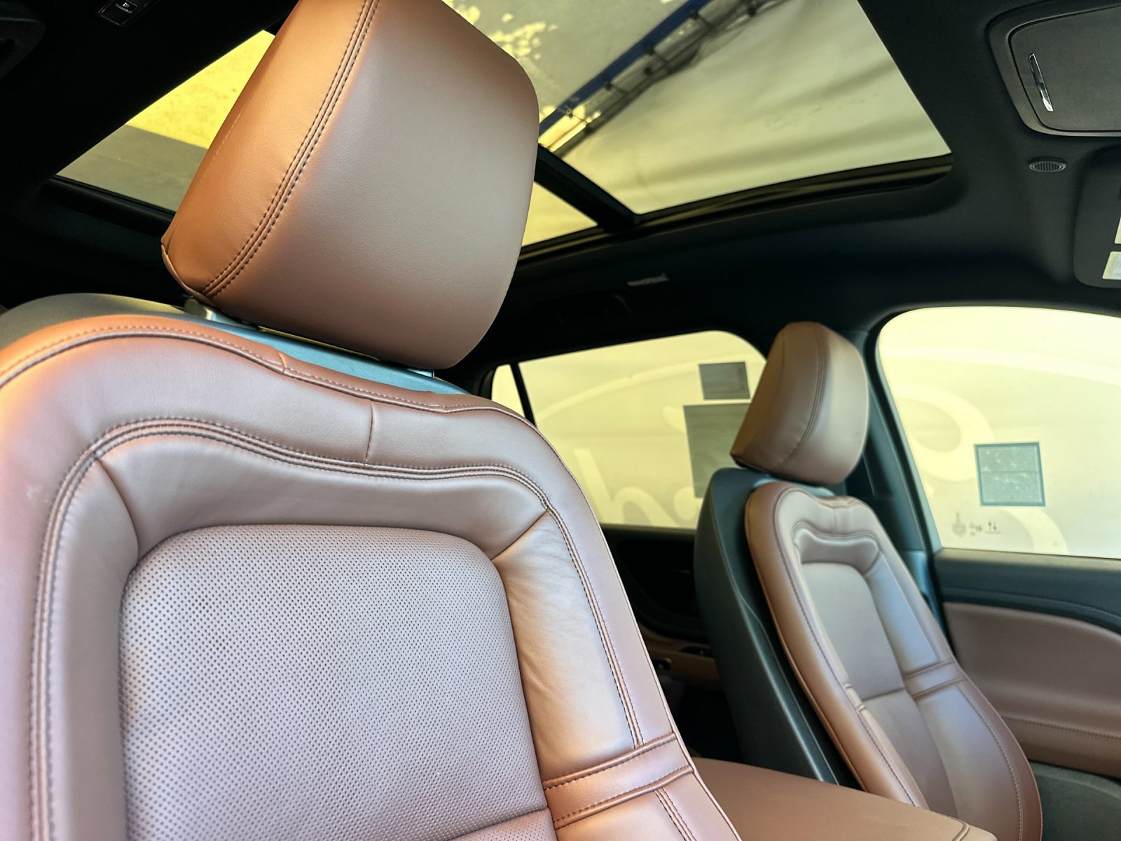 New 2026 Lincoln Aviator Reserve AWD/4WD image 17