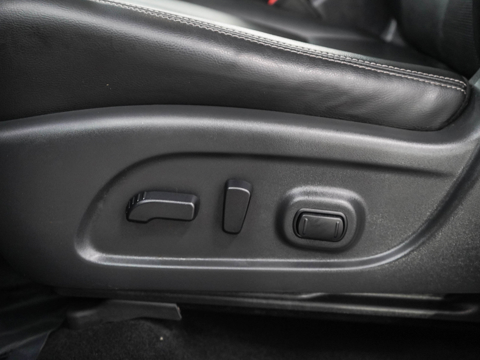 Used 2020 Nissan Murano SL w/ Moonroof Package AWD/4WD image 27