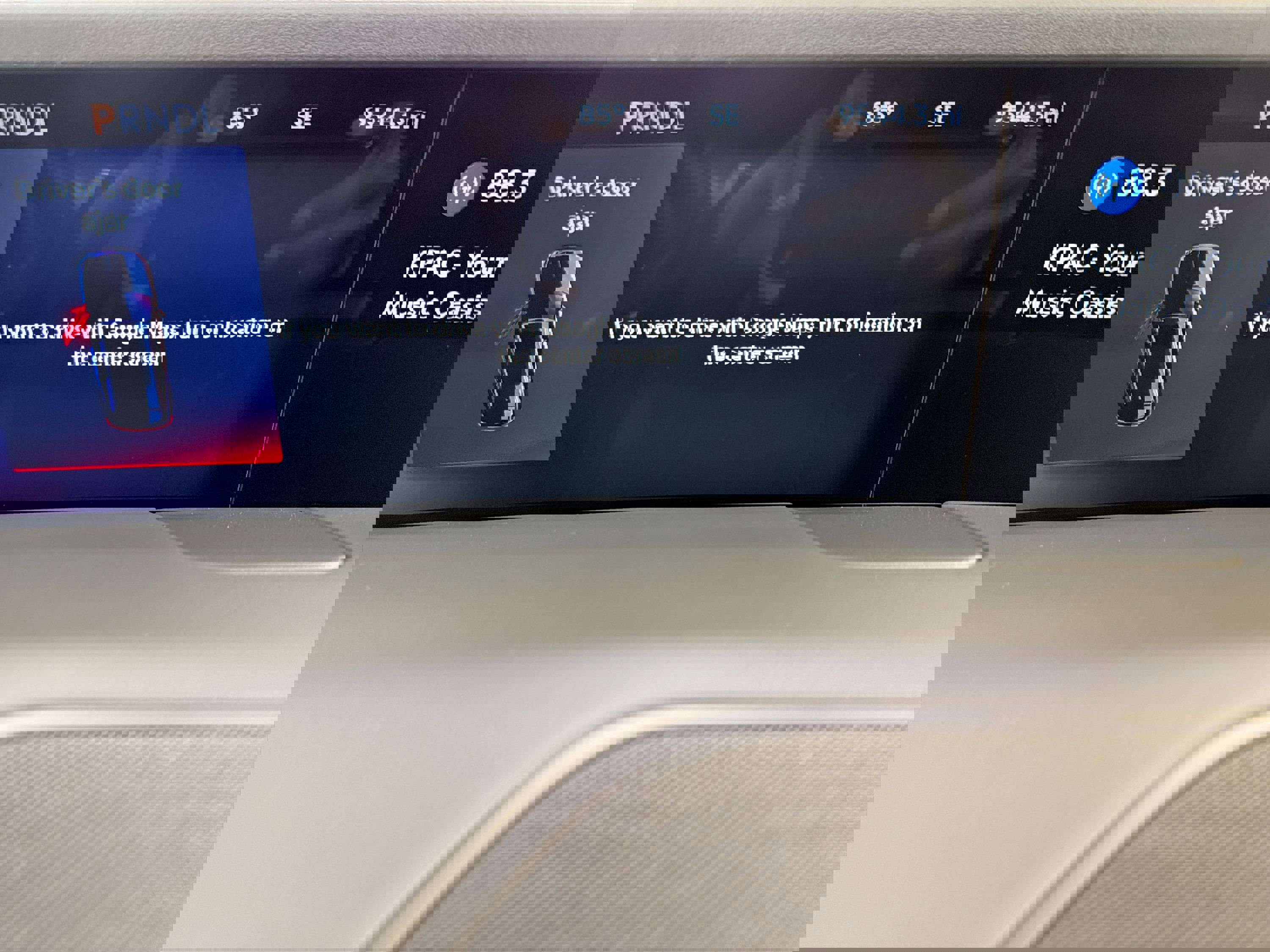 Used 2025 Lincoln Nautilus Premier w/ Jet Appearance Package image 16