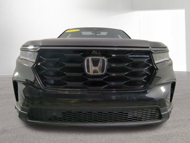 Used 2025 Honda Pilot Black Edition image 44