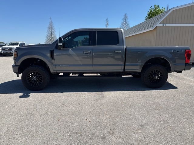 Used 2022 Ford F250 Lariat w/ Black Appearance Package image 8
